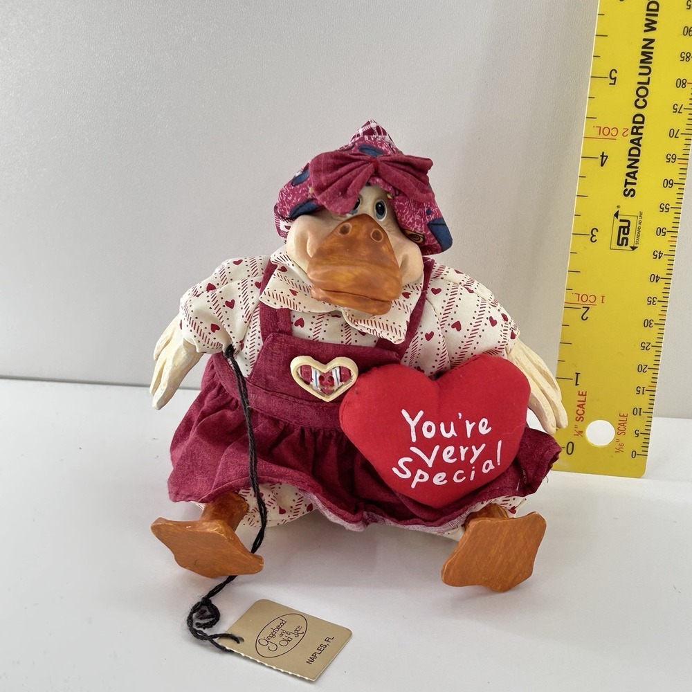 Shelf Sitter Valentine's Day Duck "Hot Lips" Country Love Cottage Granny
